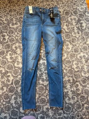 Women’s Express Blue Distressed Skinny Jeans